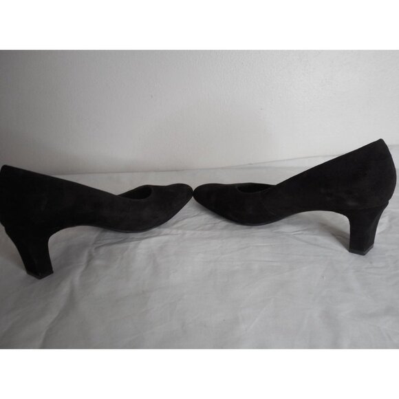 NWOB Naturalizer Black Suede Pumps Womens Sz 9M 2.5" heel - Picture 4 of 8